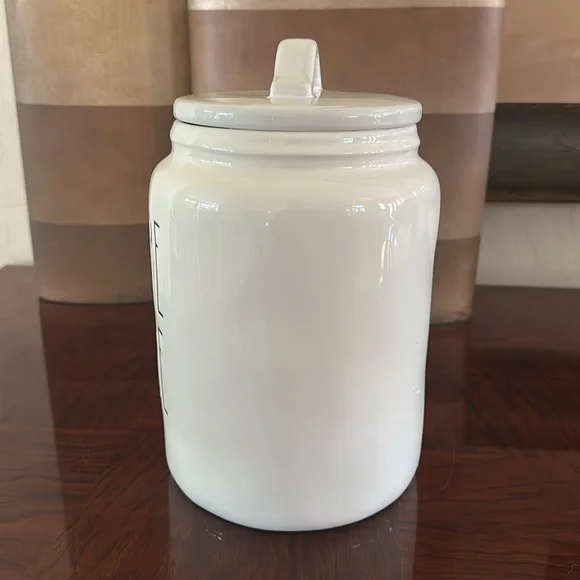 Rae Dunn *NWOT* "More Please" Large Ceramic Canister with Lid - Picture 5 of 13